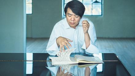 Lang Lang beim Studium der "Goldberg-Variationen"