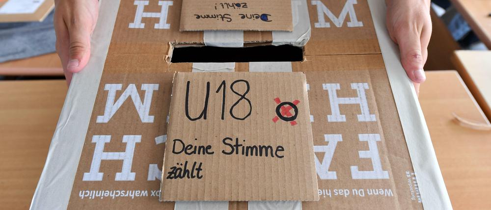 Politische Willensbildung. Als Klassensprecherin übt die Tochter unserer Autorin schon einmal.