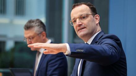 Jens Spahn und Lothar Wieler warnen vor der dramatischen Corona-Entwicklung.