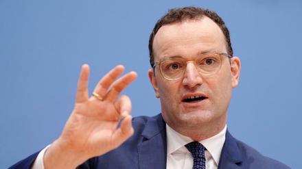 Jens Spahn (CDU) will, dass Praxen vorerst maximal 30 Dosen Biontech-Dosen pro Woche bestellen können.