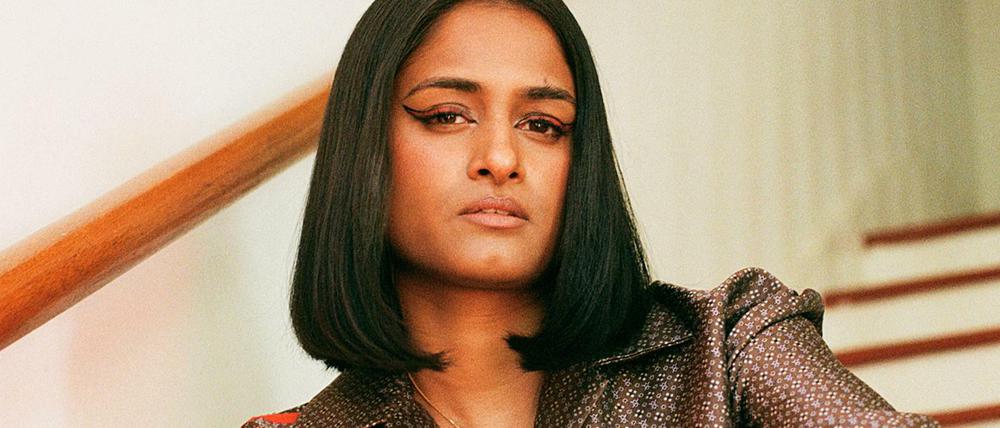 Die Schweizer Musikerin Priya Ragu.