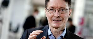 Der SPD-Gesundheitsexperte Karl Lauterbach fordert strengere Kontrollen.