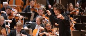 Robin Ticciati dirigiert das Deutsche Symphonie-Orchester Berlin in der Berliner Philharmonie.
