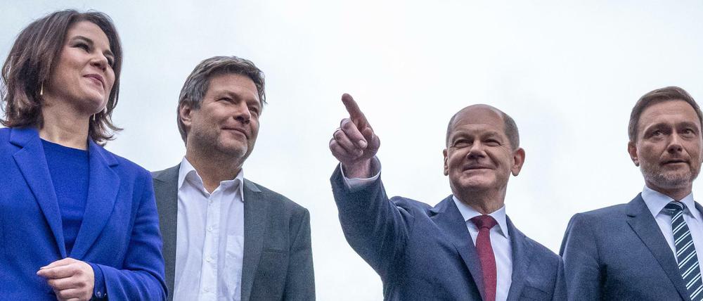 Die Ampel-Spitzen: Annalena Baerbock und Robert Habeck (Grüne), SPD-Kanzlerkandidat Olaf Scholz, FDP-Chef Christian Lindner.