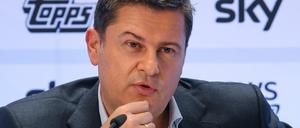 Der scheidende DFL-Geschäftsführer Christian Seifert verkündet, dass noch 86 Profis ungeimpft sind.