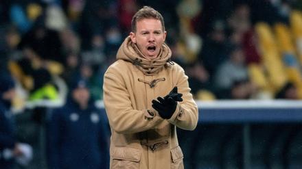 Julian Nagelsmann hatte trotz der nächsten Impffragen Spaß an seiner letzten dienstlichen Verpflichtung.