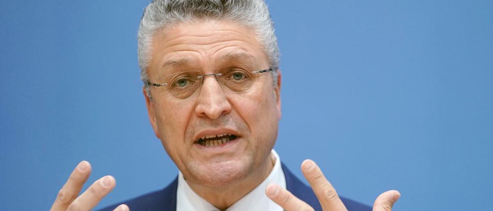 Lothar Wieler, Präsident des Robert-Koch-Instituts (RKI), warnt vor einer fünften Corona-Welle.