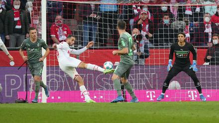 Im ausverkauften Stadion setzte sich Köln gegen Gladbach durch.