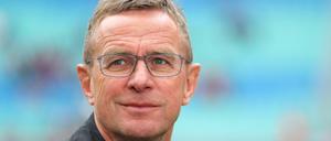 Ralf Rangnick kehrt offenbar wieder auf die Trainerbank zurück. 