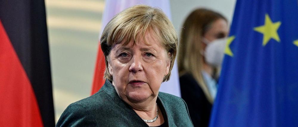 Die geschäftsführende Kanzlerin Angela Merkel (CDU) bei einem Treffen mit dem polnischen Ministerpräsidenten.