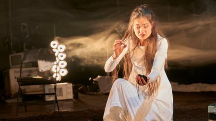 Wider die Wissenschaft: Philine Schmölzer in „Der Weg zurück“.