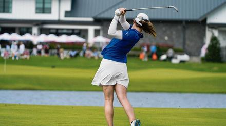 Mit Schwung in die neue Saison. Golf ist die perfekte Sportart, um gemeinsam miteinander zu wetteifern. Auch wenn aller Anfang manchmal schon sehr frustrierend sein kann.