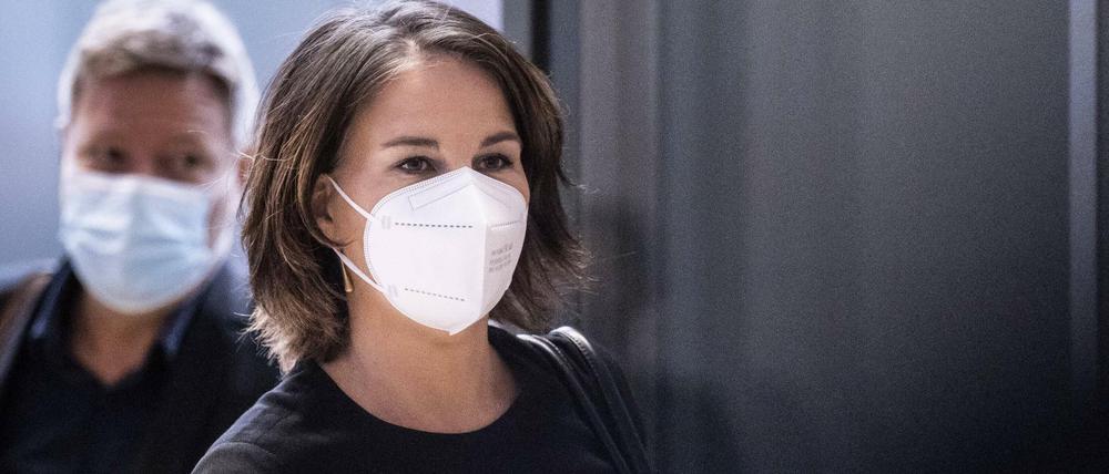 Das Ziel im Blick. Die Grünen-Chefs Annalena Baerbock und Robert Habeck sehen ihre Bedingungen zum Klimaschutz offenbar erfüllt.