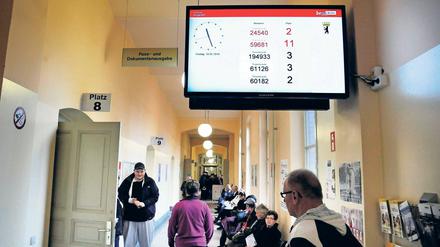 Die Koalition will die Bürgerämter so aufstellen, dass es innerhalb von 14 Tagen wieder zu Terminvergaben kommt.
