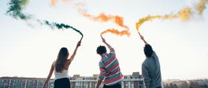 Enge Freunde könnten ihrer Beziehung bald einen rechtlichen Rahmen geben.