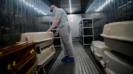 Leichenhalle mit Corona-Toten. (Symbolbild aus dem Archiv, 02.02.2021)