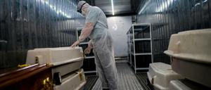 Leichenhalle mit Corona-Toten. (Symbolbild aus dem Archiv, 02.02.2021)