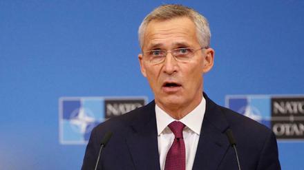 Jens Stoltenberg, NATO-Generalsekretär, spricht in Brüssel vor dem Treffen der NATO-Außenminister.