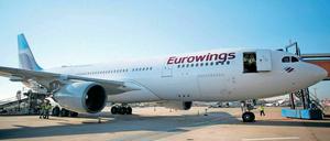 Am Boden. Auch die Lufthansa-Tochter Eurowings musste während des Lockdowns im vergangenen Jahr den Flugbetrieb zeitweise einstellen. Foto: Oliver Berg/dpa