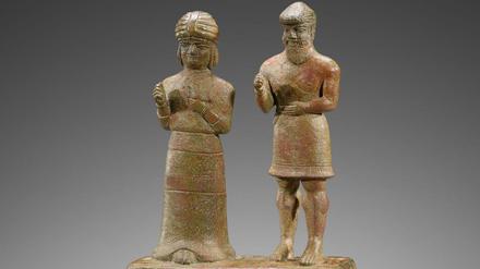 Meister der Metallverarbeitung. Beterfiguren, elamisch, Bronze, 2. Hälfte 2. Jahrtausend v. Chr.