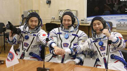Gemeinsam zur ISS. Hirano, Missurkin und Maezawa (von links).