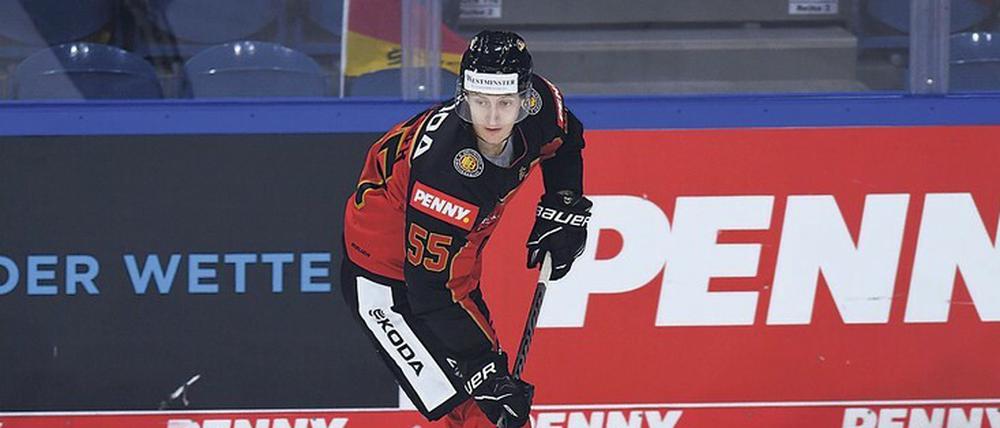 Träumt immer noch von der NHL. Manuel Wiederer glaubt, dass er sein Potenzial im Saisonverlauf ausspielen wird. Foto: Imago