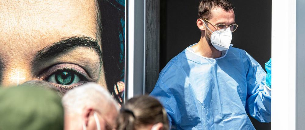 Mobile Impfteams wurden schon vielerorts in der Stadt eingesetzt. Nun sollen sie auch in den Schulen impfen.