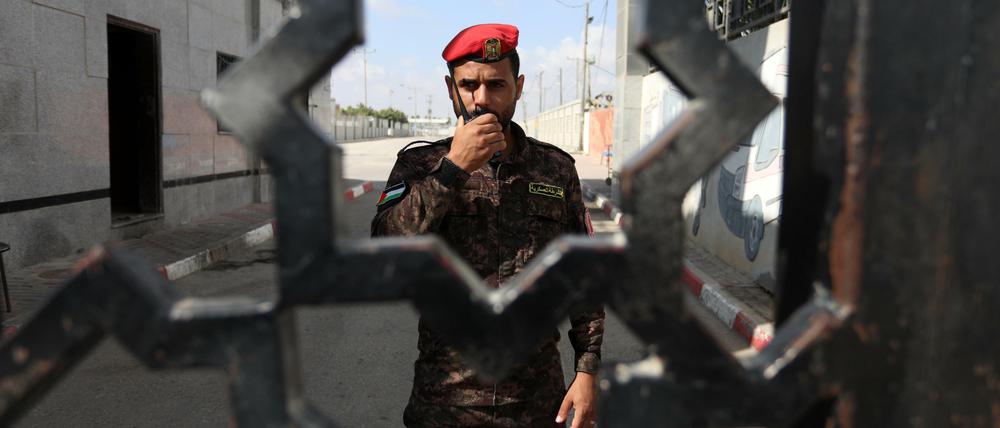 Palästinensischer Sicherheitsmann an der Grenze zu Ägypten am Gaza-Streifen.