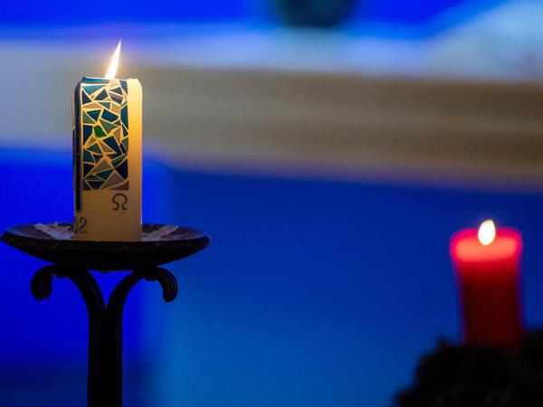 Lichter gegen die Dunkelheit.