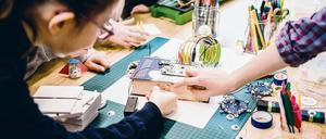 Lust am Tüfteln. In der Good-Lab-Werkstatt lernen Kinder einen spielerischen Umgang mit digitalen Werkzeugen.