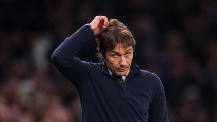 Wie Conte mitteilte, wurden acht Spurs-Spieler und fünf Mitarbeiter positiv auf das Coronavirus getestet.