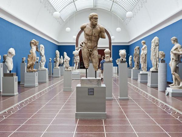 Mit der Antike auf Tuchfühlung in der Glyptotek.