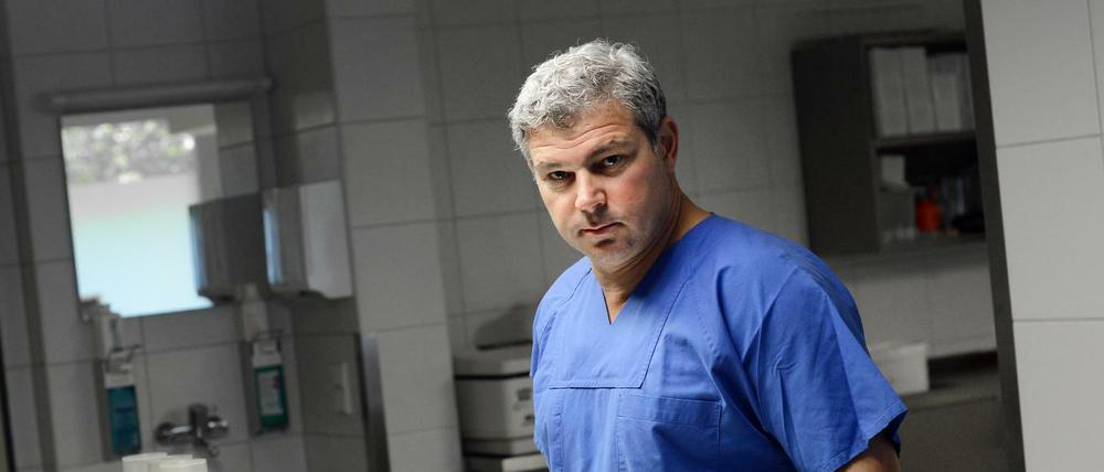 Der bekannte Rechtsmediziner Michael Tsokos tritt im Kannibalismus-Prozess als Gutachter auf.