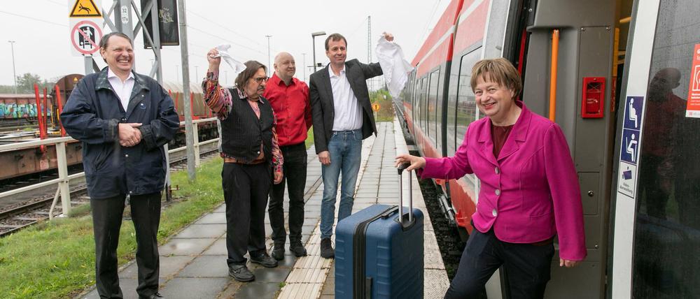 Das Jahresendzeitteam mit Christoph Jungmann als Angela Merkel.
