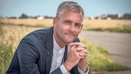Gerne auf dem Tempelhofer Feld. Pfarrer Alexander Höner