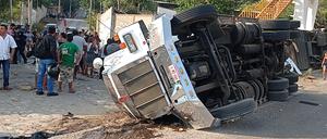 In Mexiko sind bei einem Lkw-Unfall mindestens 53 Migranten ums Leben gekommen.