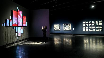 Bis zum Frühjahr 2022 ist die Ausstellung „Songs of the Sky. Photography &amp; the Cloud!“ im Ausstellungshaus C/O Berlin zu sehen.