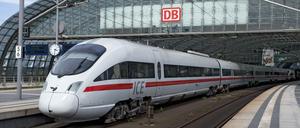 Vom Berliner Hauptbahnhof geht es mit dem ICE ab Sonntag wieder in unter zwei Stunden nach Hamburg.