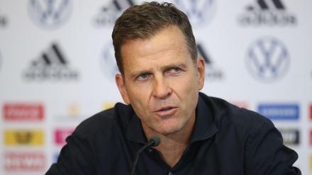 DFB-Direktor Oliver Bierhoff betont die große Verantwortung der Fußballer.