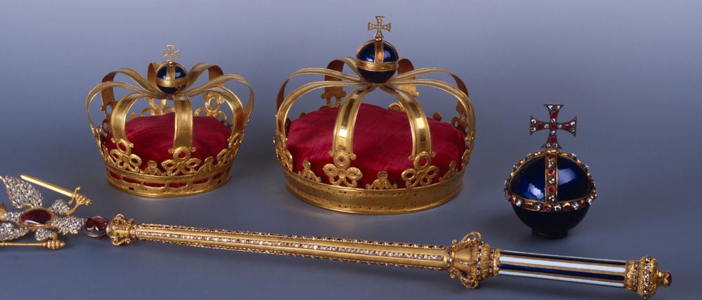 Krone, Reichsapfel und Reichszepter im Schloss Charlottenburg - Leihgaben von Georg Friedrich von Preußen