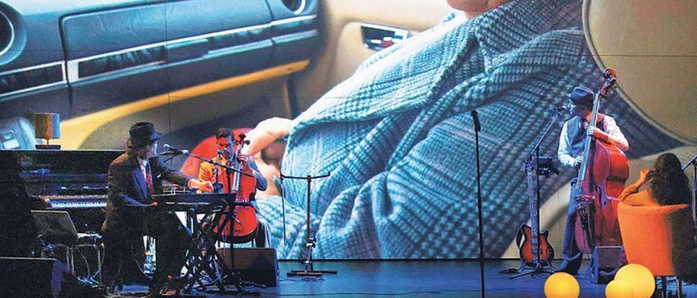 Souvenirs. Szene aus dem Stück „Berlin Kleistpark“.