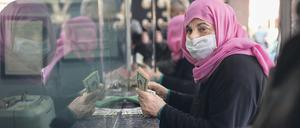 Das geht ins Geld. Das Leben in der Metropole Istanbul hat sich nach Angaben der Stadtverwaltung durchschnittlich um 50 Prozent verteuert. 