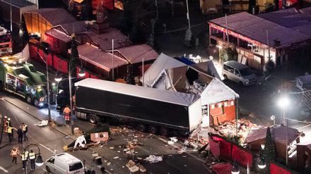 Auf dem Weihnachtsmarkt am Breitscheidplatz in Berlin waren vor fünf Jahren zahlreiche Menschen ums Leben gekommen.
