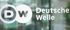 Die Deutsche Welle lässt Antisemitismusvorwürfe nunmehr extern untersuchen.