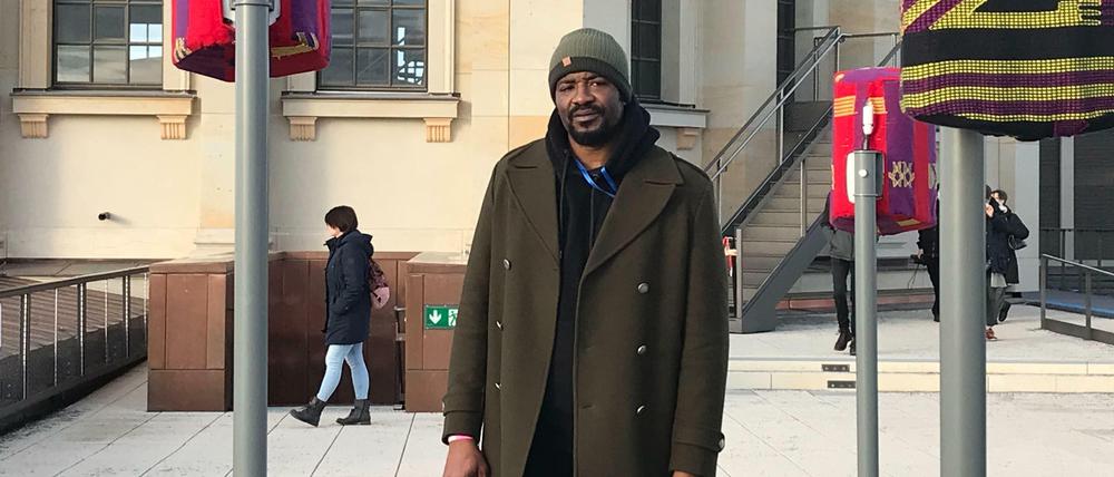 Der nigerianische Künstler Emeka Ogboh.