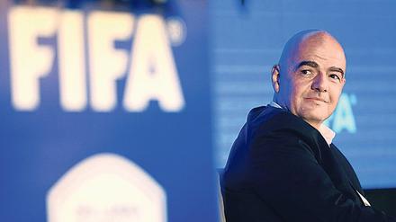 Große Pläne. Fifa-Chef Infantino möchte alle zwei Jahre eine WM sehen .