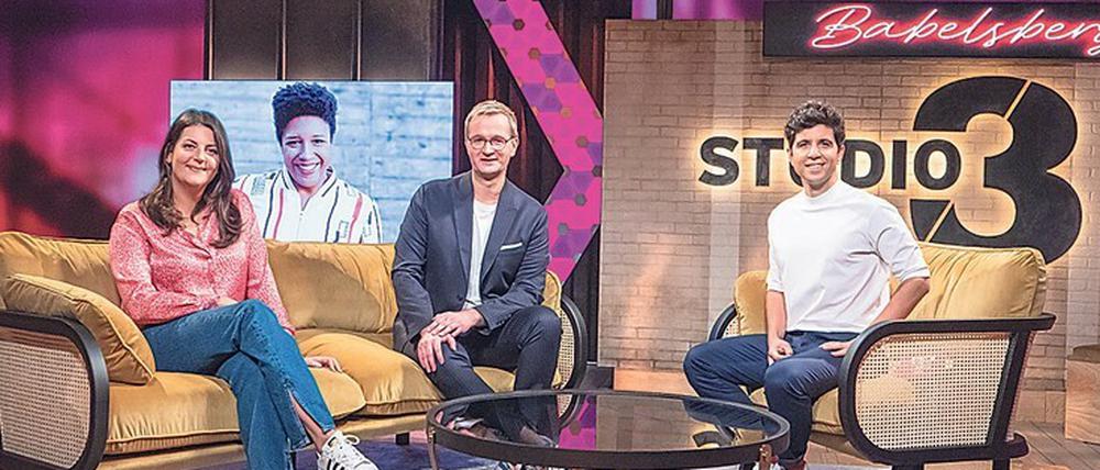 Live aus „Studio 3“: Das neue Talkformat moderieren im Wechsel Janna Falkenstein (v.l.n.r.), Sabrina N’Diaye, Christian Matthée und Jaafar Abdul Karim. 