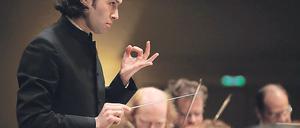 Vladimir Jurowski, geboren 1972 in Moskau, ist seit Herbst 2017 Chefdirigent des RSB.