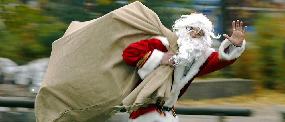 Weihnachtsmänner müssen auf Zack sein.