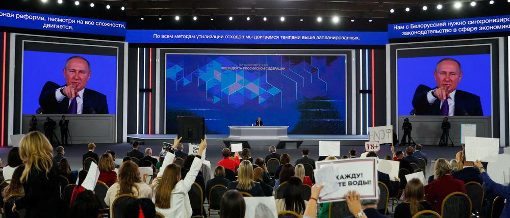 Russlands Präsident Wladimir Putin bei seiner Jahrespresskonferenz
